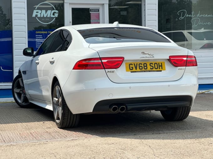 2025 Jaguar Xe