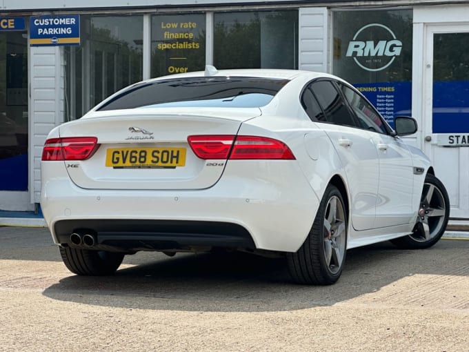 2025 Jaguar Xe