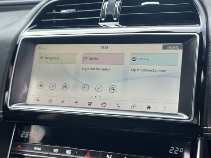 2025 Jaguar Xe