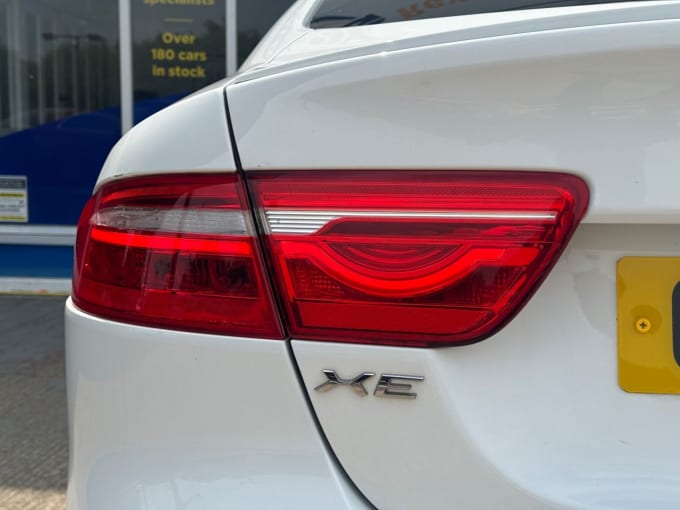 2025 Jaguar Xe