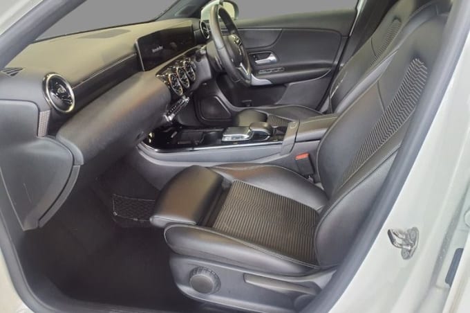 2025 Mercedes-benz A-class