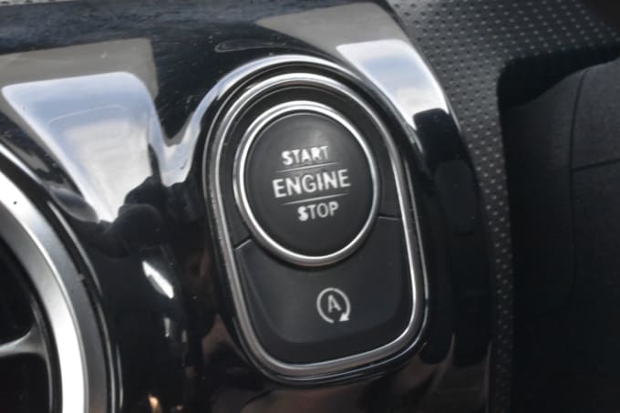 2025 Mercedes-benz A-class