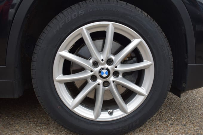 2025 BMW X1