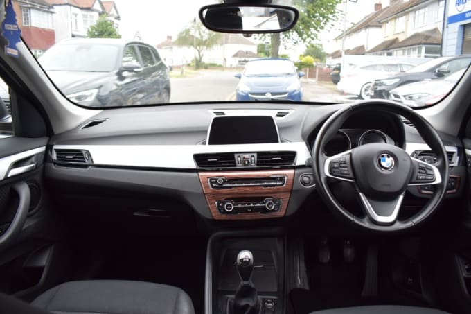2025 BMW X1