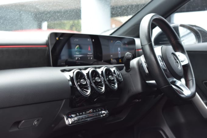 2025 Mercedes-benz A-class