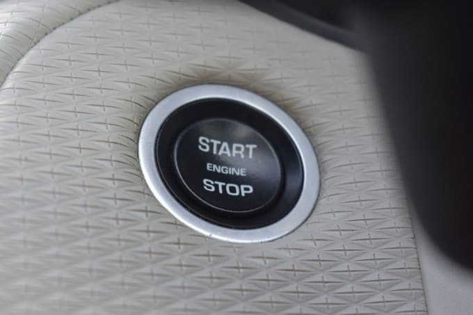 2025 Land Rover Range Rover Velar