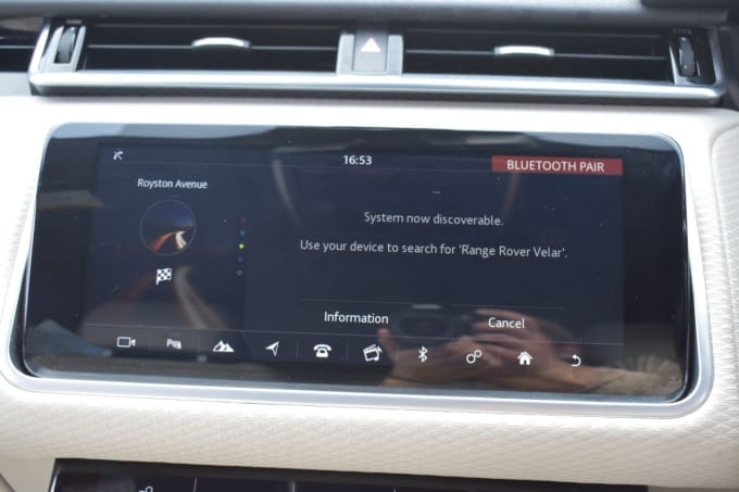 2025 Land Rover Range Rover Velar