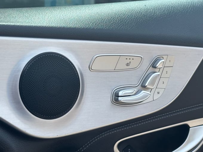 2025 Mercedes-benz C-class