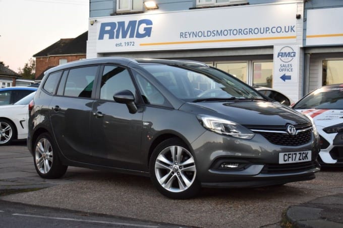 2025 Vauxhall Zafira Tourer