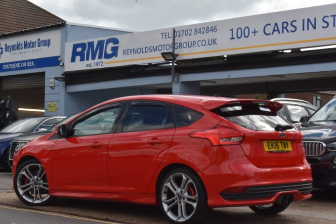 2016 Ford Focus