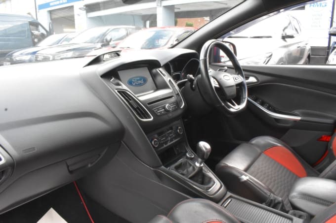 2016 Ford Focus