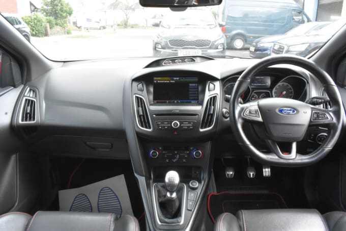 2016 Ford Focus