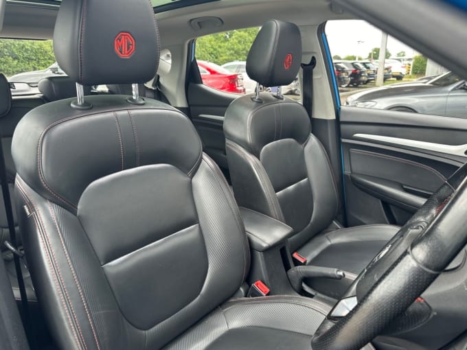 2025 Mg Mg Zs