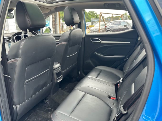 2025 Mg Mg Zs