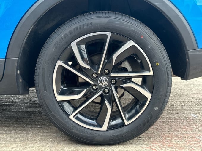 2025 Mg Mg Zs