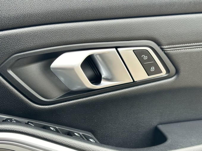 2025 BMW 3 Series