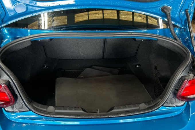2025 BMW M2
