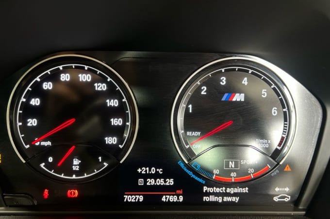 2025 BMW M2