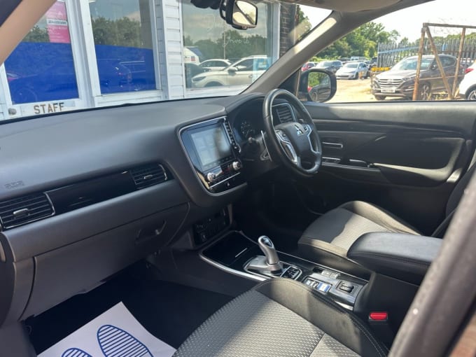 2025 Mitsubishi Outlander