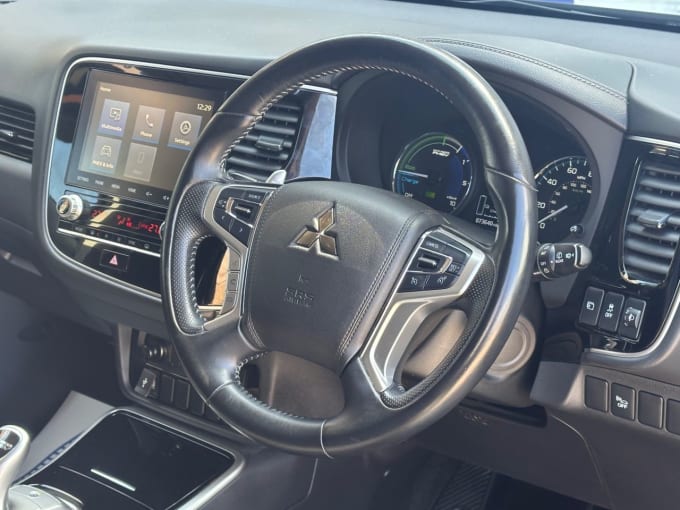 2025 Mitsubishi Outlander