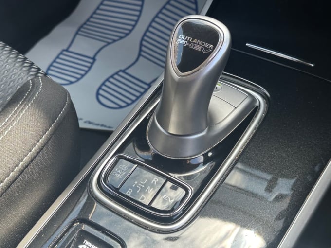 2025 Mitsubishi Outlander