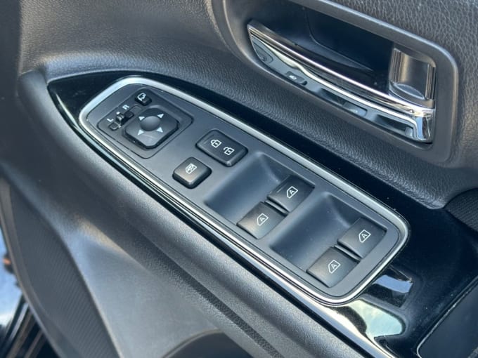 2025 Mitsubishi Outlander