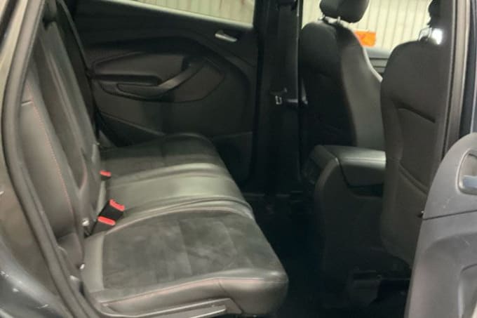 2025 Ford Kuga
