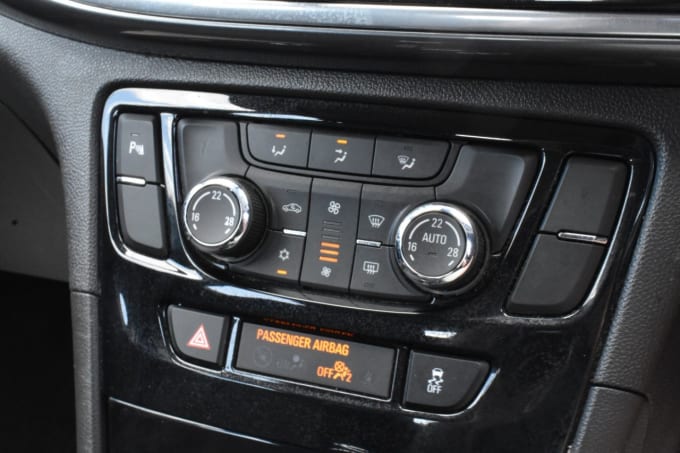 2025 Vauxhall Mokka X
