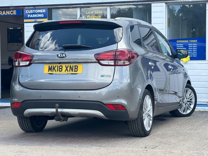 2025 Kia Carens