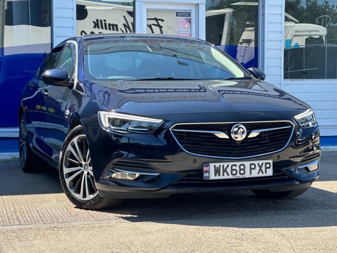 2025 Vauxhall Insignia