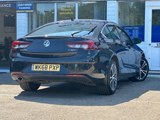 2025 Vauxhall Insignia