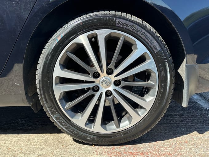 2025 Vauxhall Insignia