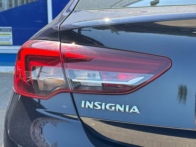 2025 Vauxhall Insignia