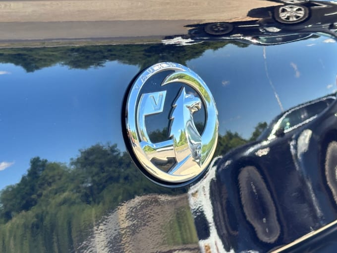 2025 Vauxhall Insignia