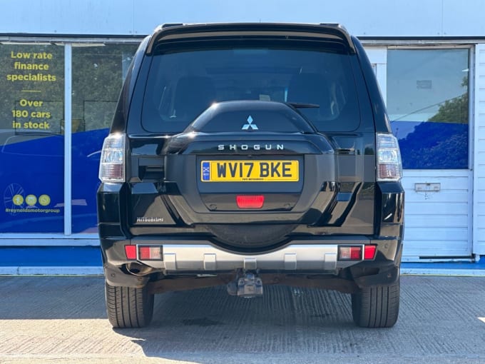 2025 Mitsubishi Shogun