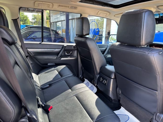 2025 Mitsubishi Shogun