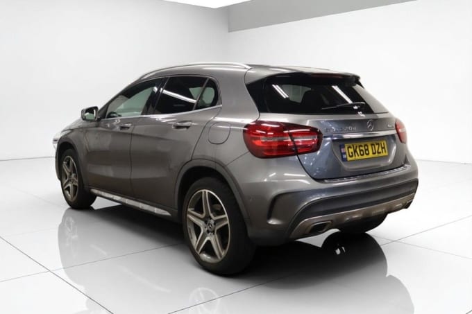 2025 Mercedes-benz 180
