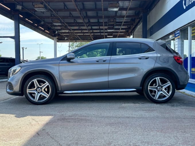 2025 Mercedes-benz 180