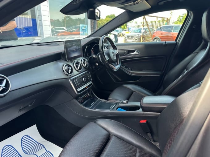2025 Mercedes-benz 180