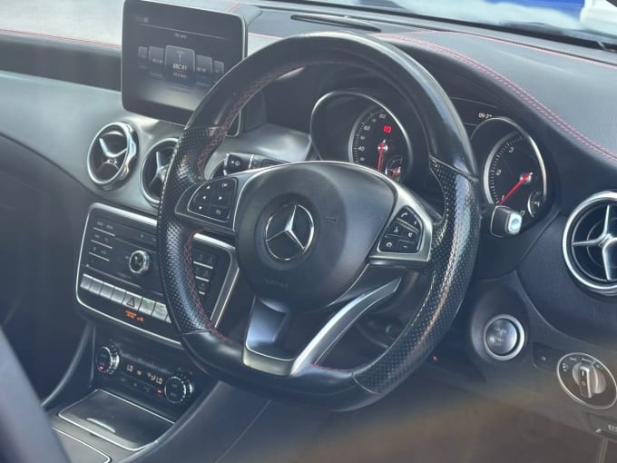 2025 Mercedes-benz 180