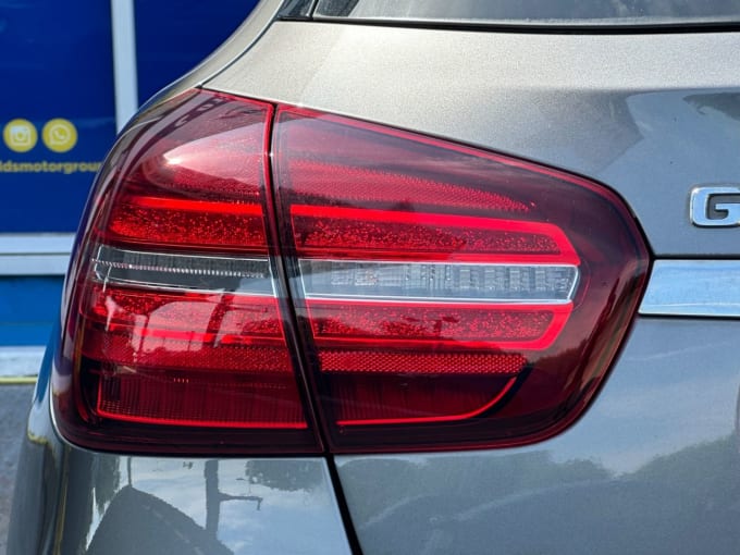 2025 Mercedes-benz 180