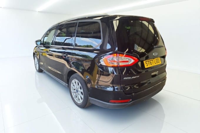 2025 Ford Galaxy