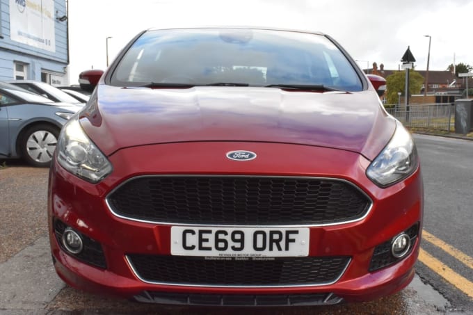 2025 Ford S-max