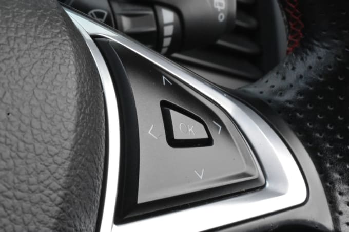 2025 Ford S-max
