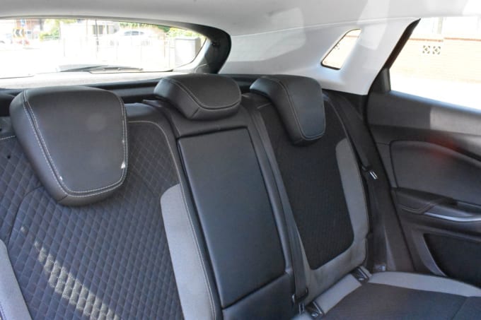 2025 Vauxhall Grandland X