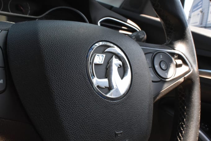 2025 Vauxhall Grandland X