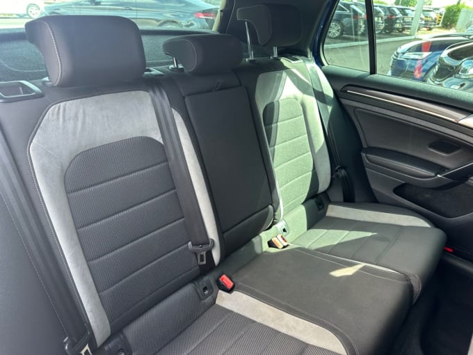 2025 Volkswagen Golf