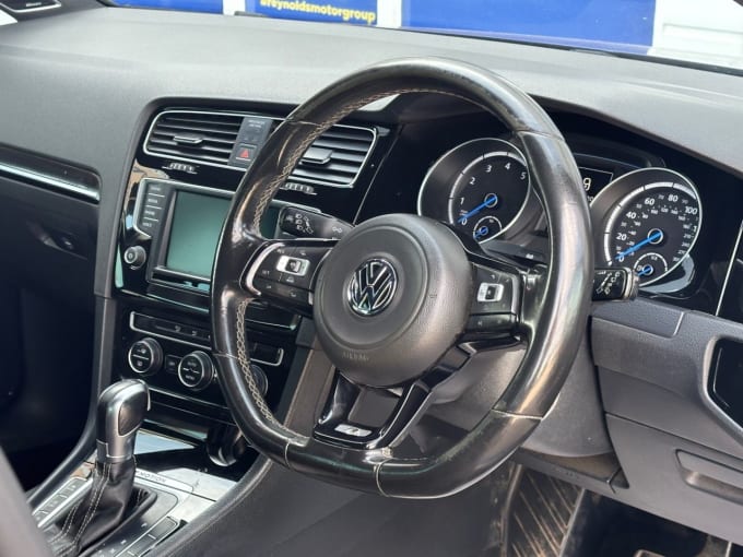 2025 Volkswagen Golf