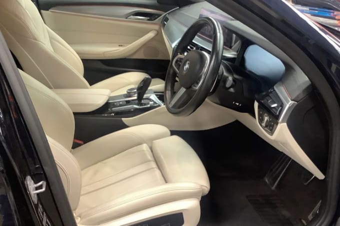 2025 BMW 5 Series