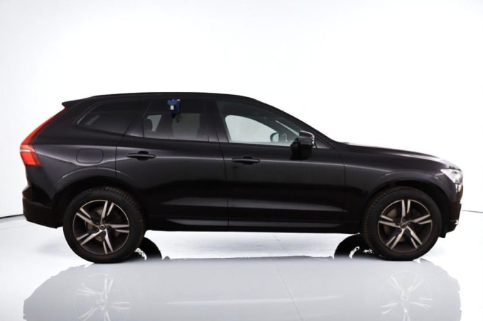 2025 Volvo Xc60